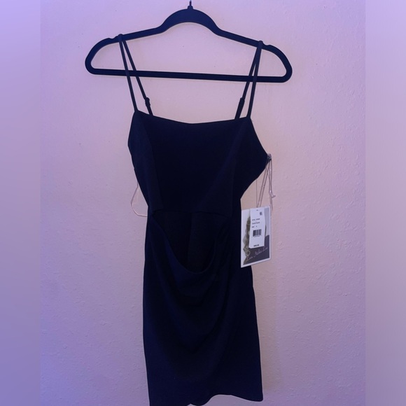 NWT Love Nickie Lew Black Mini Dress with Front Midriff Slit - Picture 2 of 13